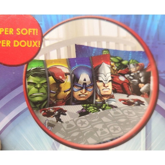 Marvel Avengers Assemble Microfiber Pillowcase 1 new sealed - Picture 3 of 3